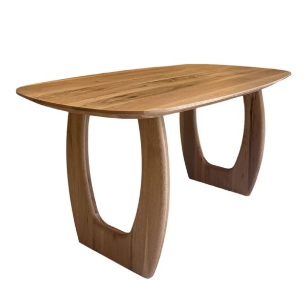 Table arrondie chêne
