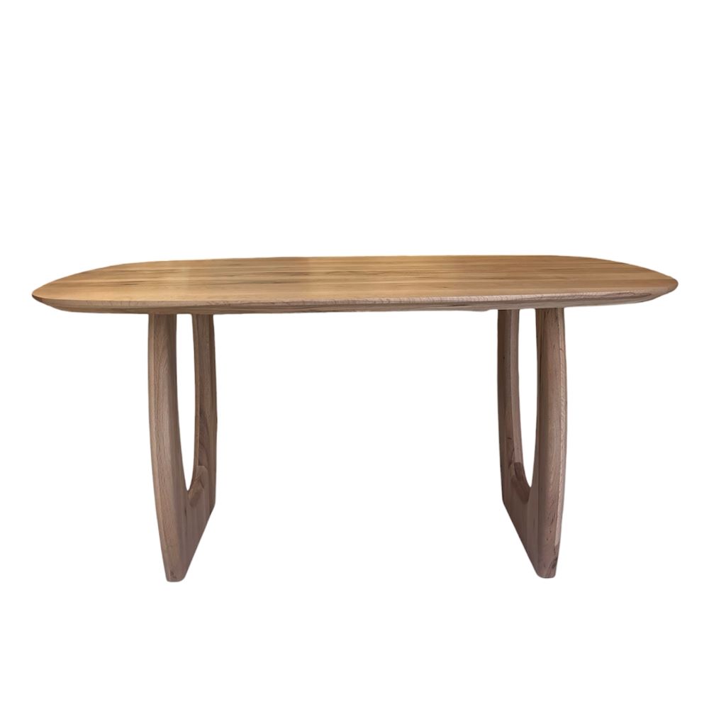 Table arrondie chêne
